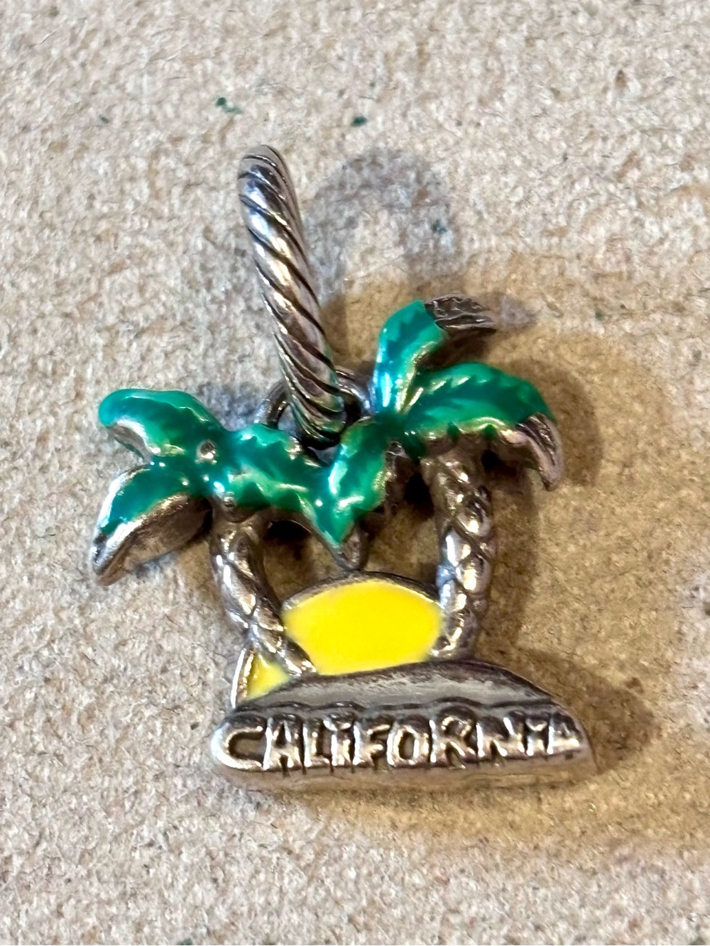 🆕Listing! Brighton California state charm Silver w. Yellow sun Green palm trees